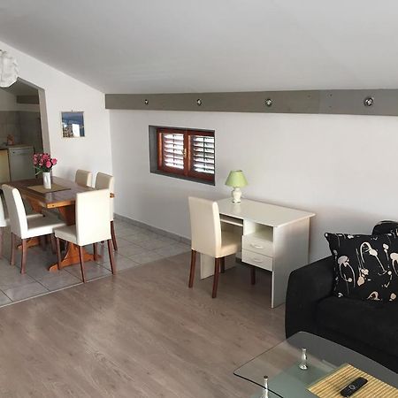 Apartments Pavic Betina  Εξωτερικό φωτογραφία